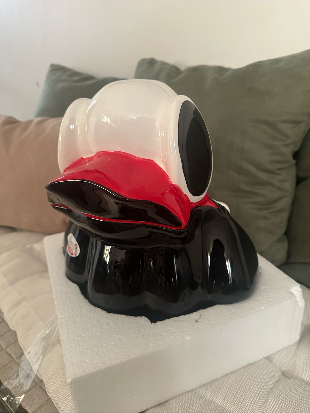 Vampire Snoopy Ceramic Cookie Jar - Picture 4 of 15